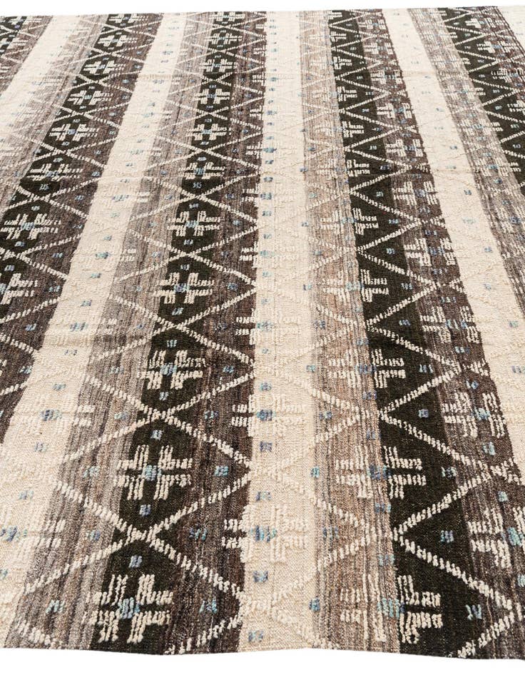 Detail image of  10' 4 x 14' 4  Hand Knotted Darya Wool Rug