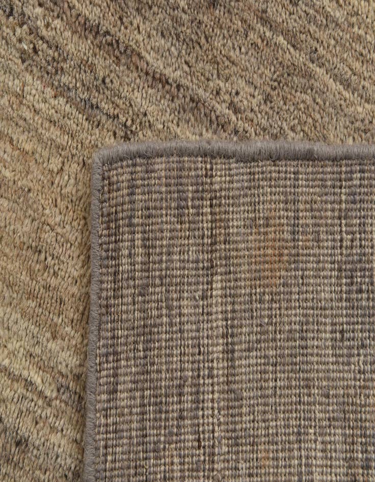 Detail image of  4' 1 x 7' 2  Hand Knotted Darya Wool Rug