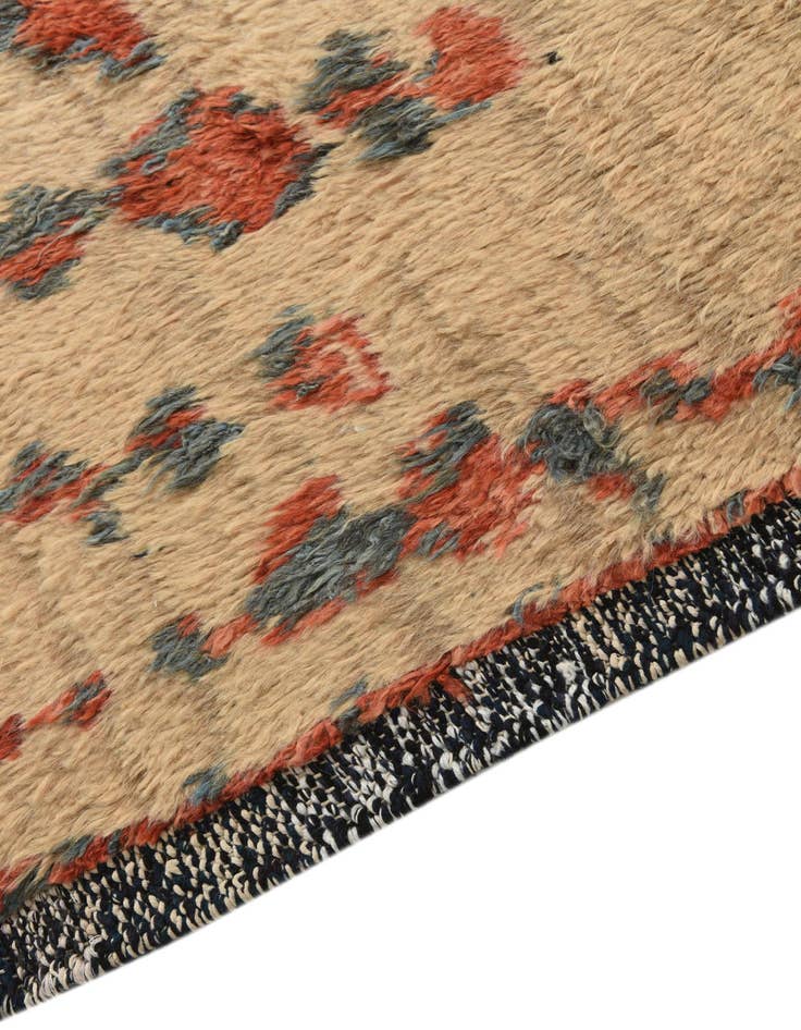 Detail image of  5' 2 x 8' 1  Hand Knotted Darya Wool Rug