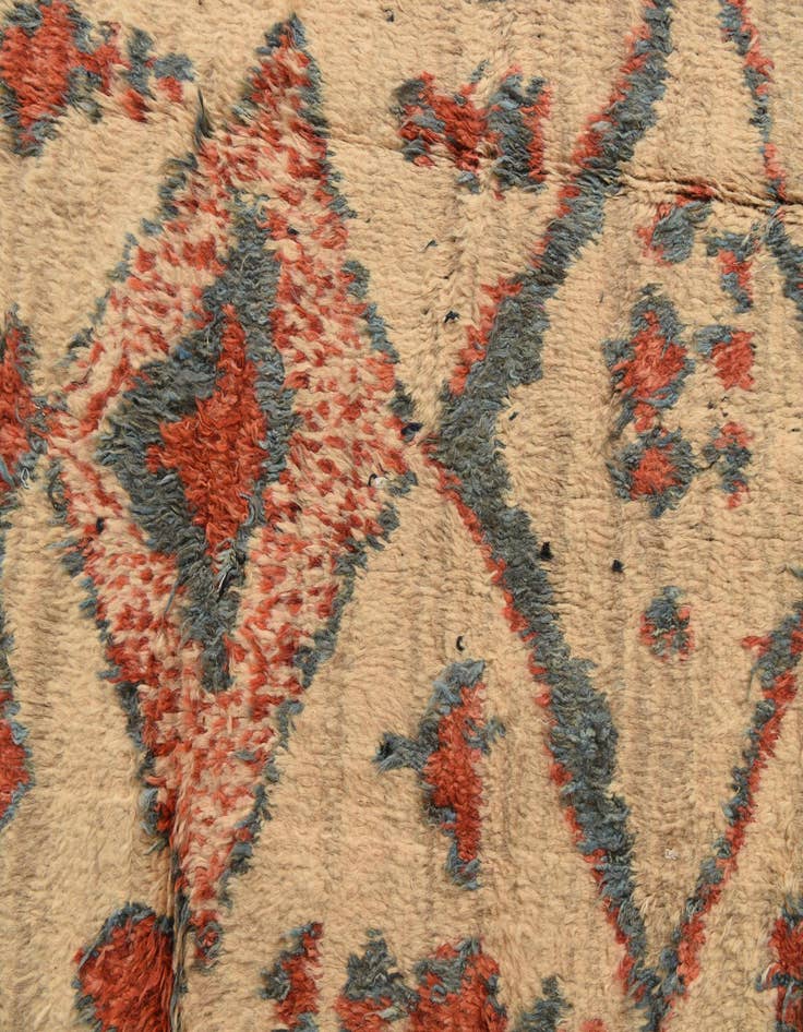 Detail image of  5' 2 x 8' 1  Hand Knotted Darya Wool Rug