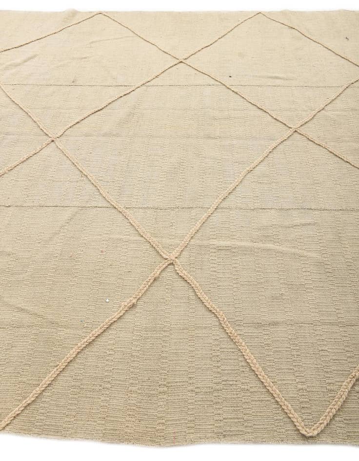 Detail image of  7' 11 x 9' 6  Hand Knotted Darya Wool Rug