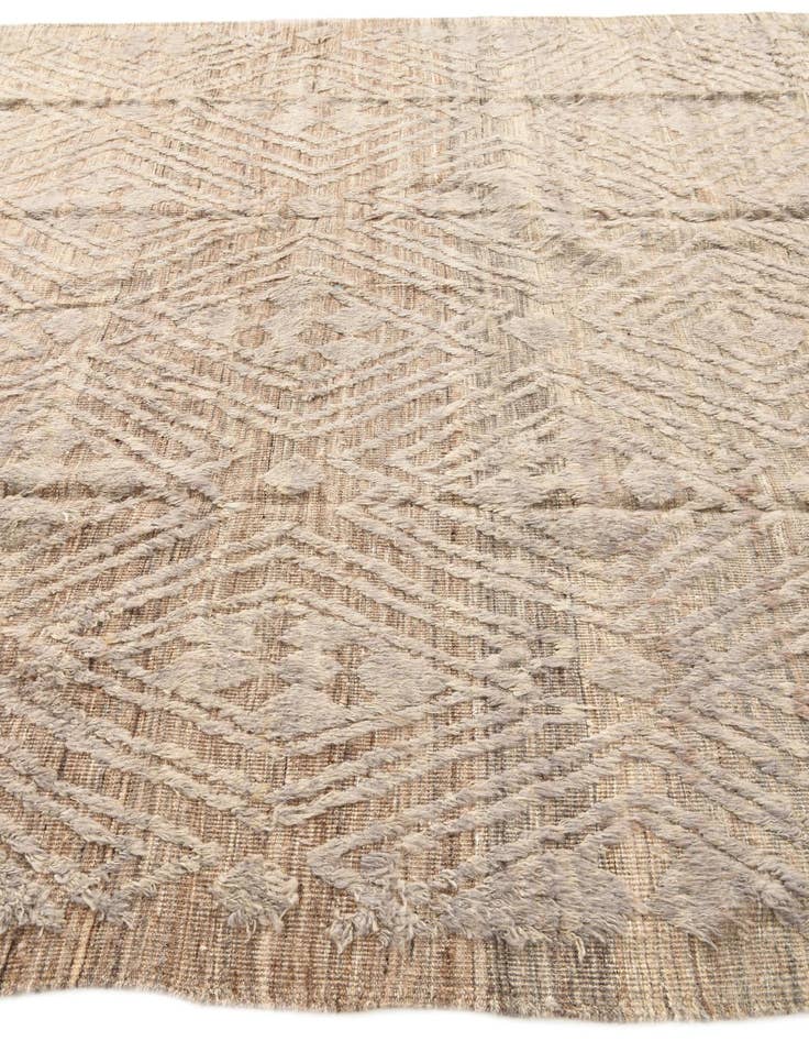 Detail image of  8' 9 x 12' 5  Hand Knotted Darya Wool Rug