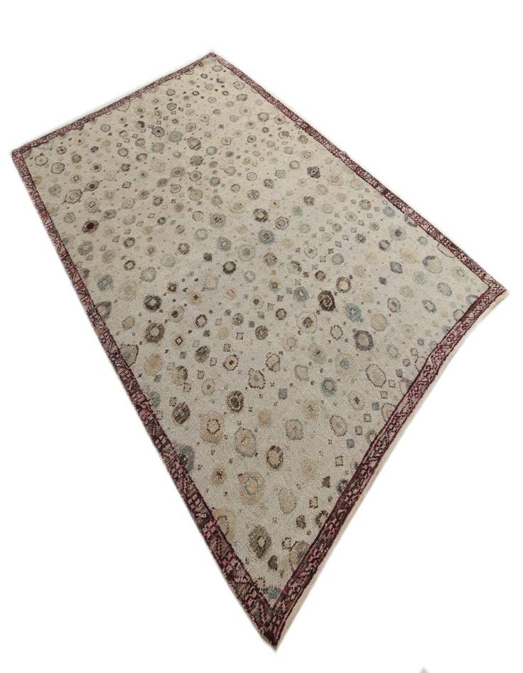 Detail image of  7' x 10' 1  Hand Knotted Darya Wool Rug