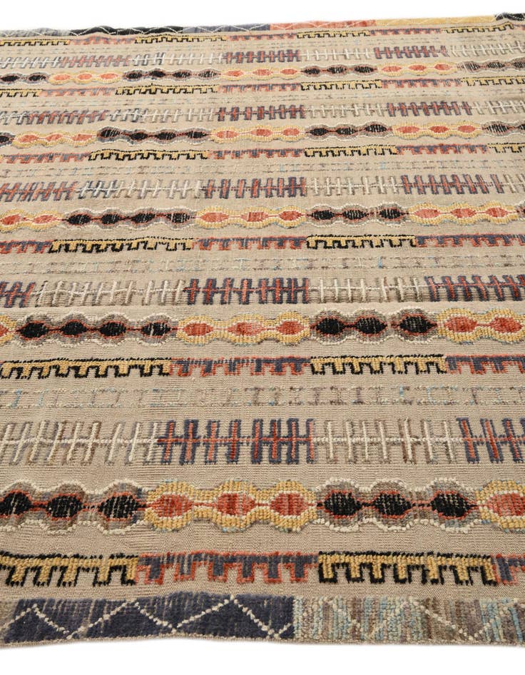 Detail image of  9' x 12' 3  Hand Knotted Darya Wool Rug