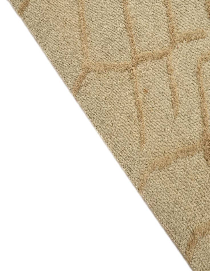 Detail image of  4' 6 x 6' 2  Hand Knotted Darya Wool Rug