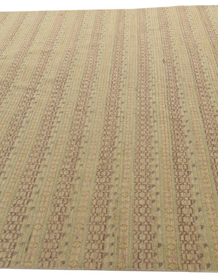 Detail image of  8' x 10' 1  Hand Knotted Darya Wool Rug