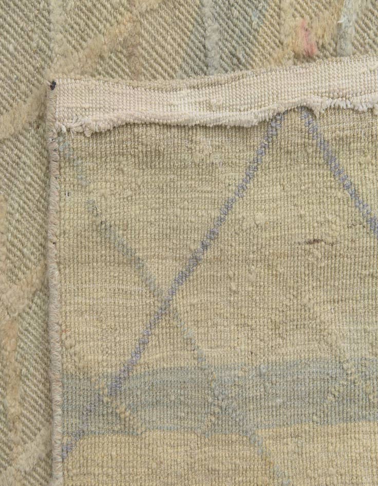 Detail image of  5' 5 x 8' 6  Hand Knotted Darya Wool Rug