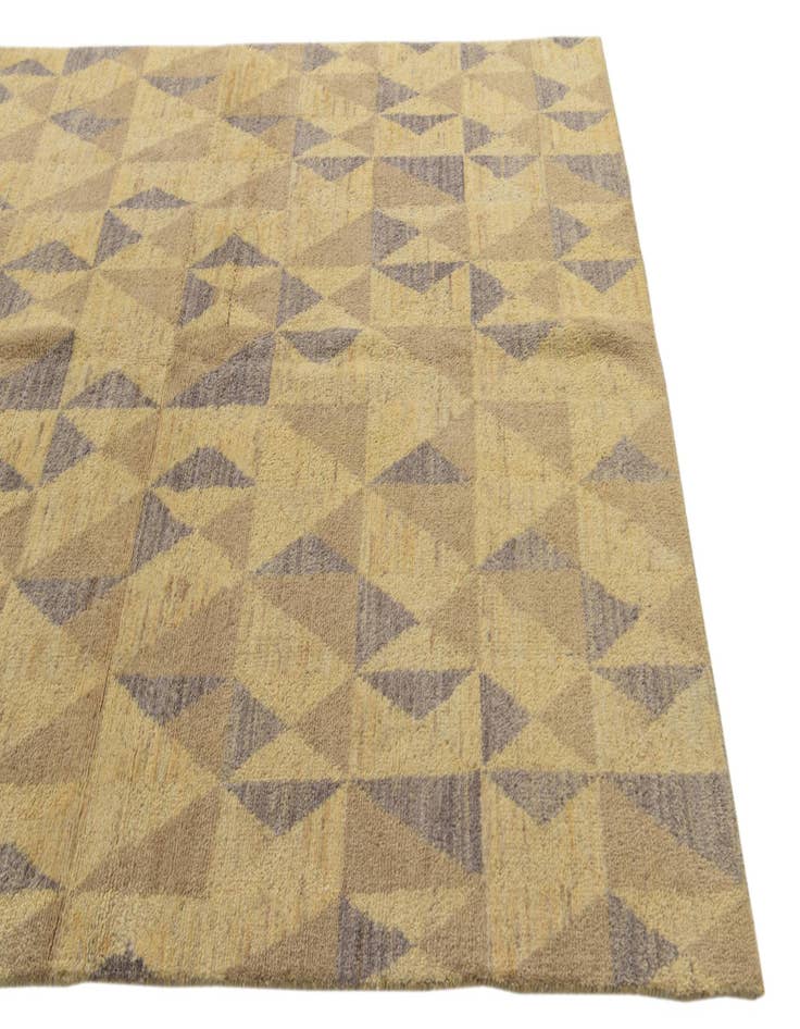 Detail image of  5' 7 x 8'  Hand Knotted Darya Wool Rug