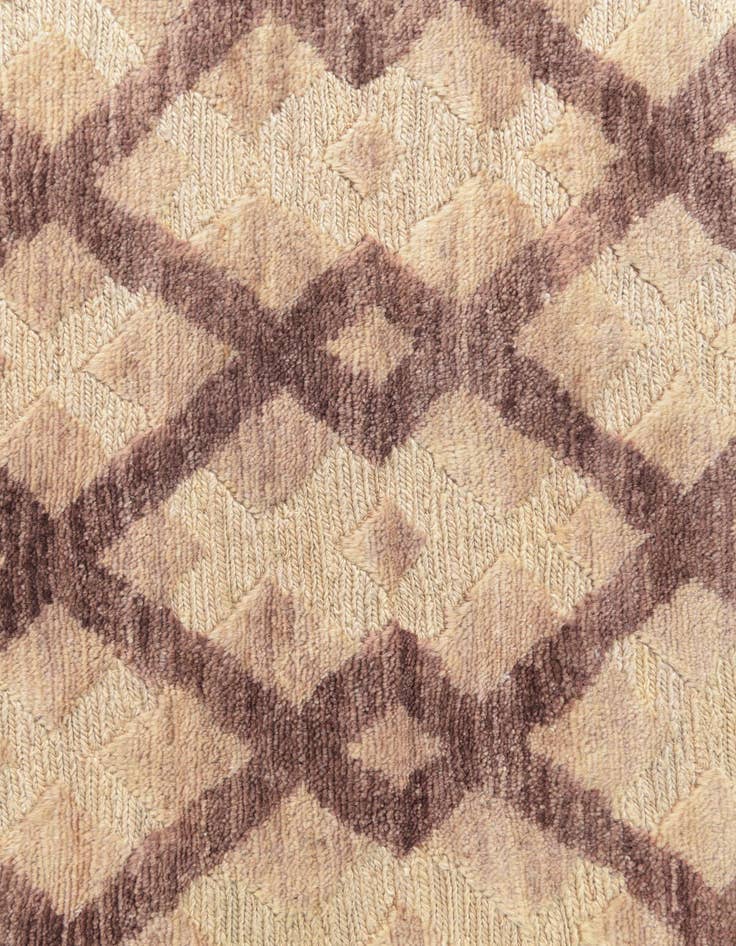 Detail image of  4' 2 x 5' 8  Hand Knotted Darya Wool Rug