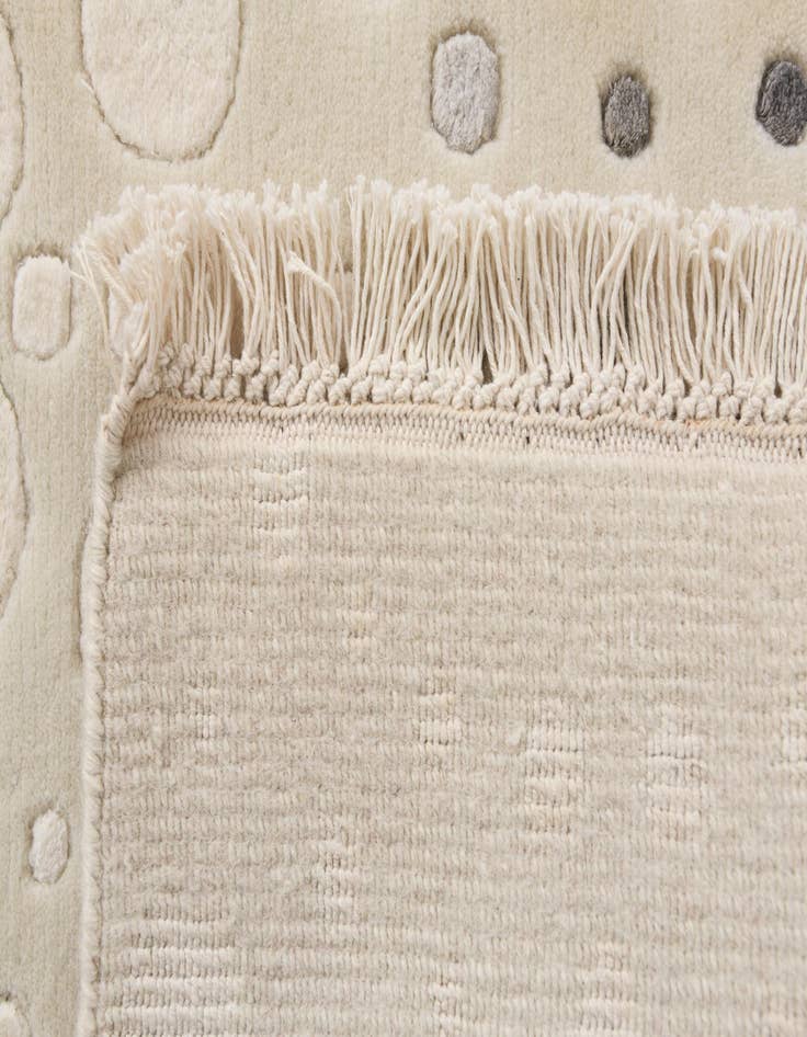 Detail image of  8' x 10' 2  Hand Knotted Darya Wool Rug