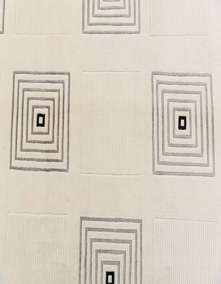 Detail image of  7' 10 x 10'  Hand Knotted Darya Wool Rug