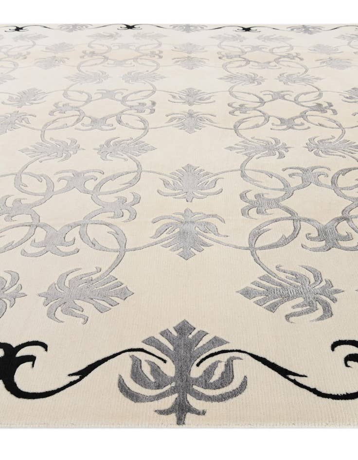 Detail image of  7' 11 x 10'  Hand Knotted Darya Wool Rug