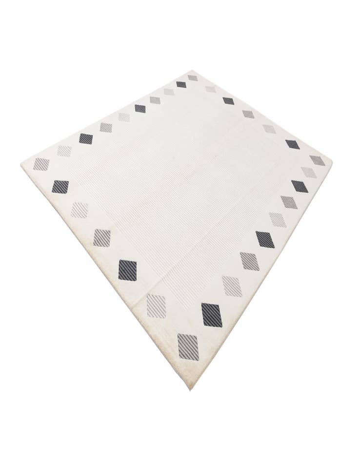 Detail image of  8' 1 x 9' 11  Hand Knotted Darya Wool Rug