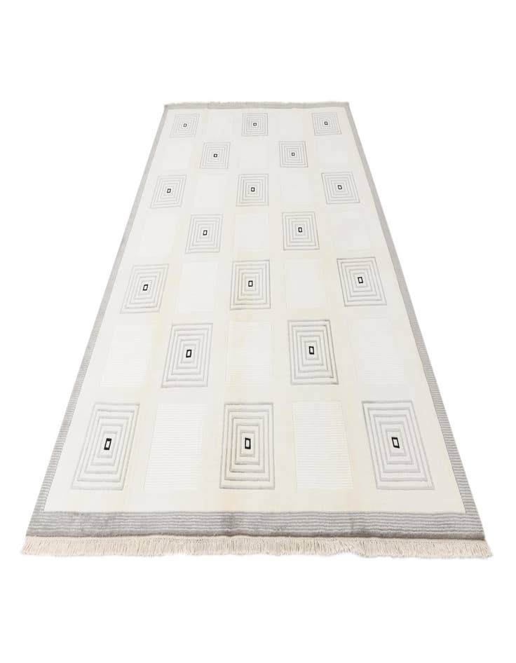 Detail image of  7' 10 x 9' 9  Hand Knotted Darya Wool Rug