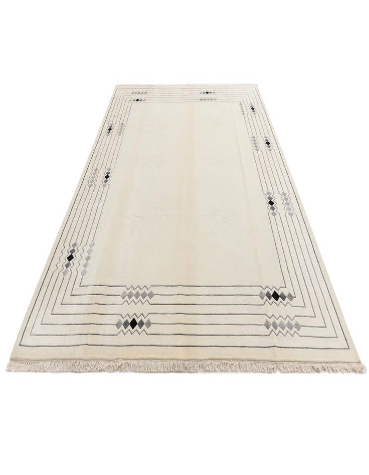 Detail image of  7' 10 x 9' 11  Hand Knotted Darya Wool Rug