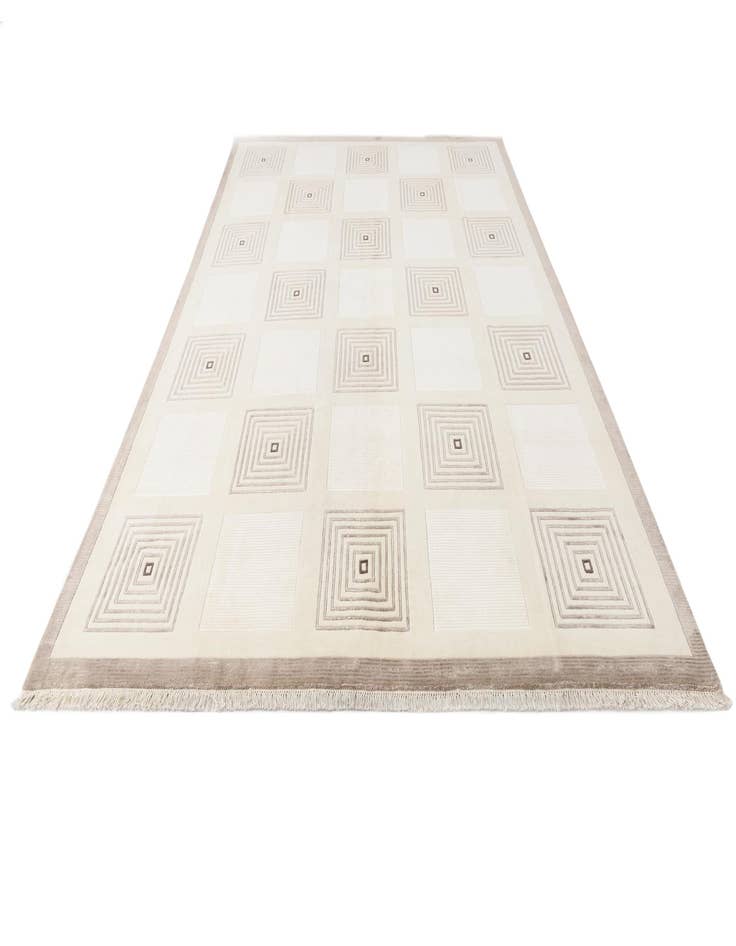 Detail image of  8' 1 x 11' 6  Hand Knotted Darya Wool Rug