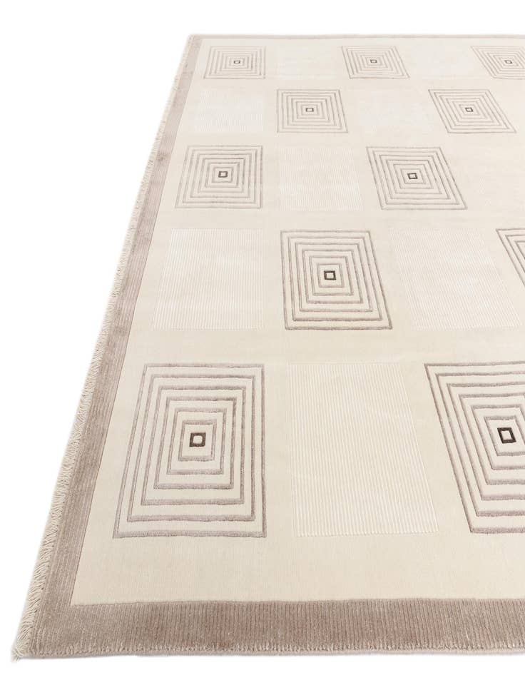 Detail image of  8' 1 x 11' 6  Hand Knotted Darya Wool Rug