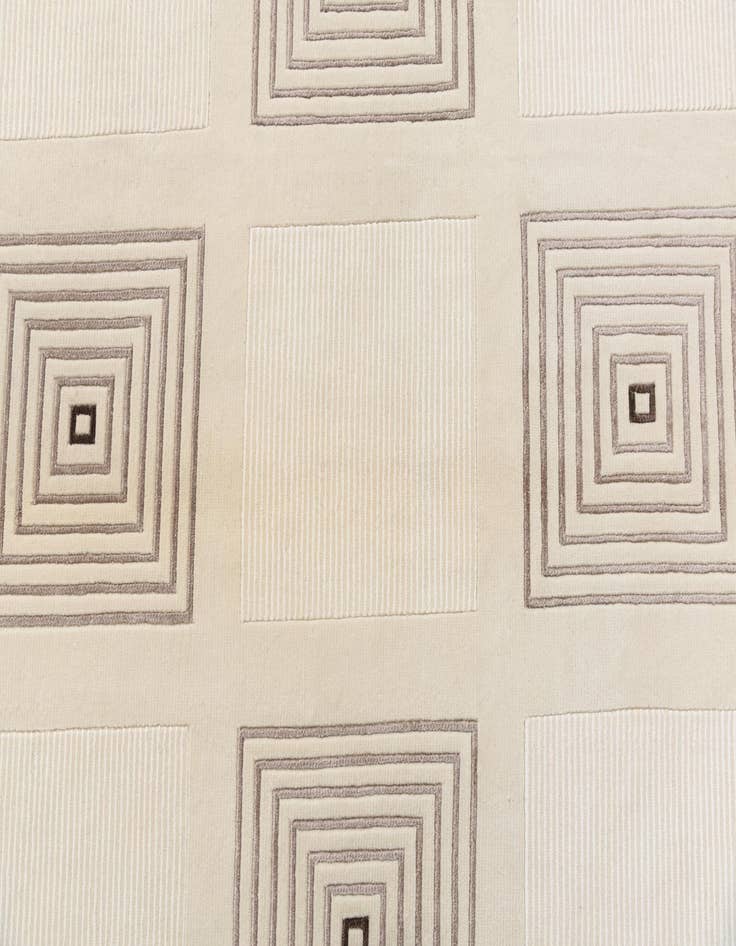 Detail image of  8' 1 x 11' 6  Hand Knotted Darya Wool Rug