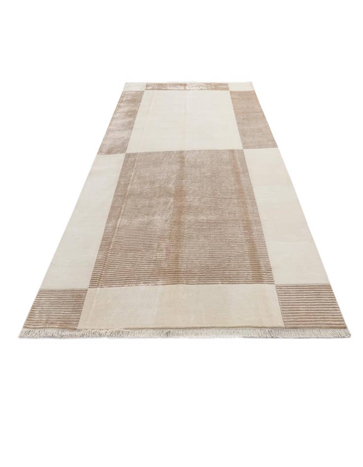 Detail image of  8' 1 x 11' 5  Hand Knotted Darya Wool Rug