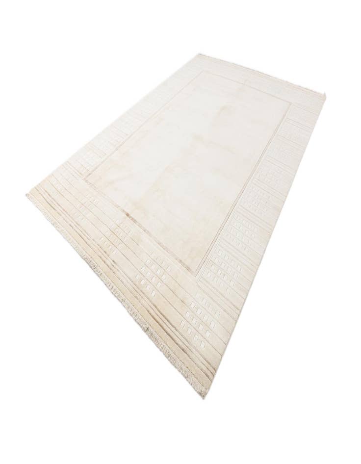 Detail image of  8' 1 x 11' 6  Hand Knotted Darya Wool Rug