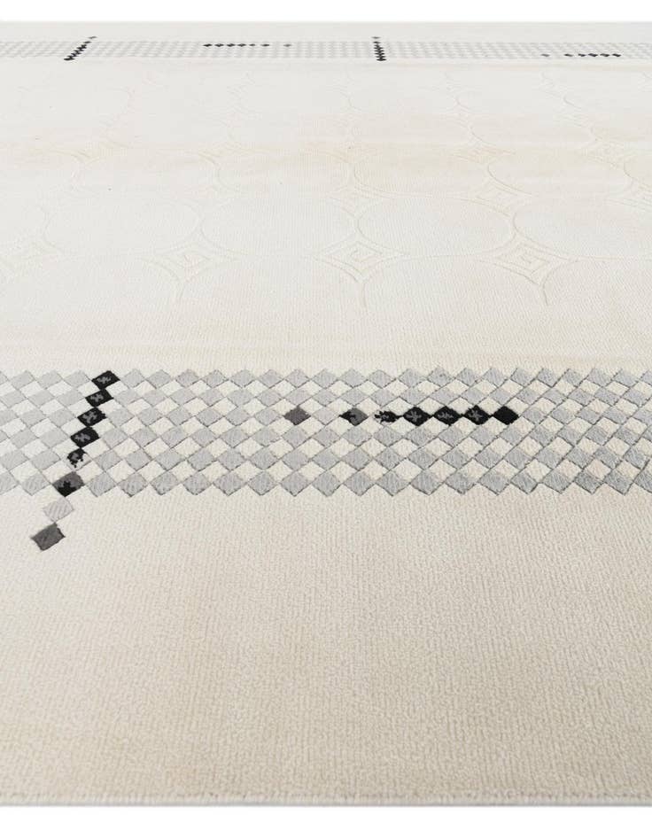 Detail image of  8' 2 x 11' 7  Hand Knotted Darya Wool Rug