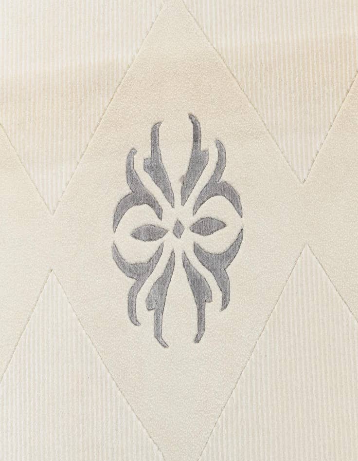 Detail image of  8' 2 x 11' 6  Hand Knotted Darya Wool Rug