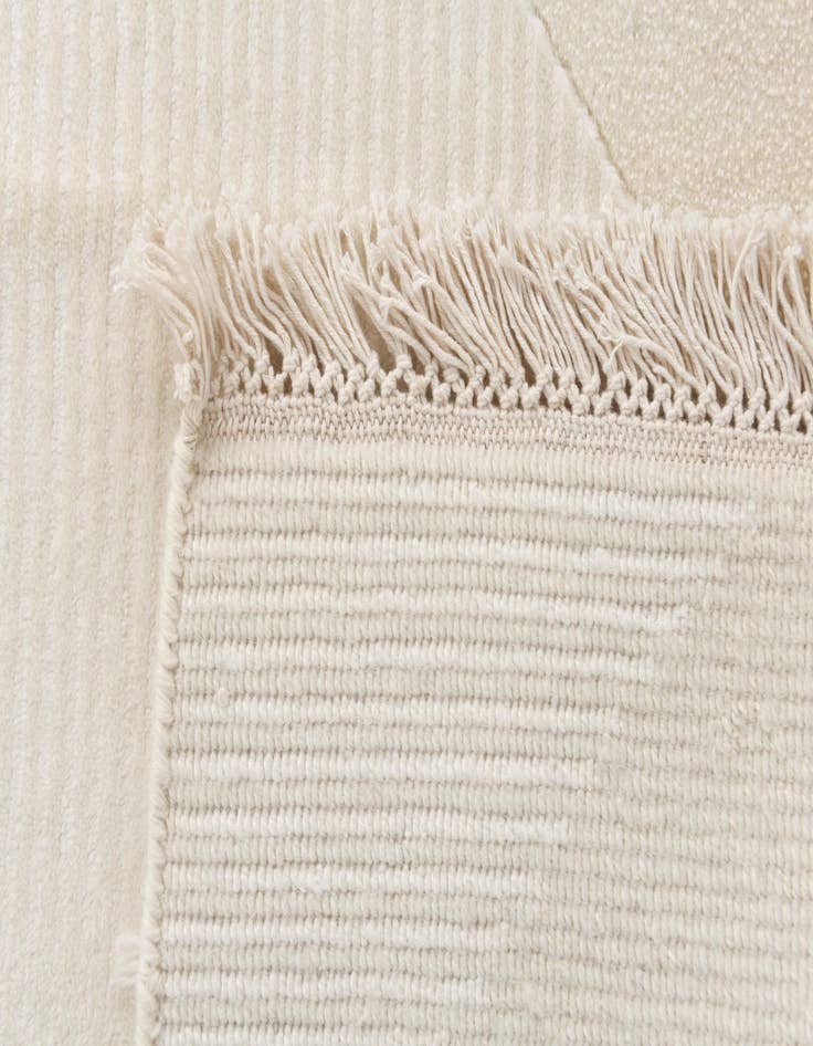 Detail image of  8' 2 x 11' 6  Hand Knotted Darya Wool Rug