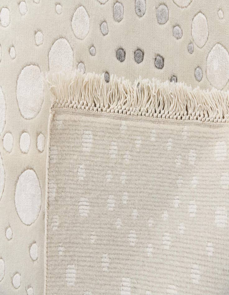 Detail image of  8' 2 x 11' 8  Hand Knotted Darya Wool Rug