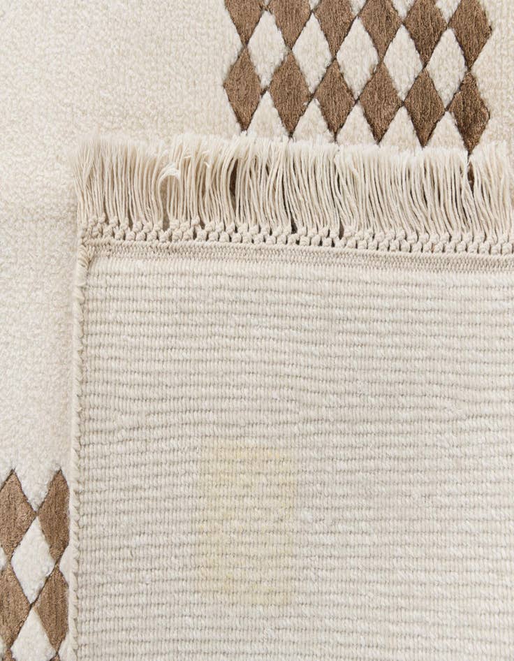 Detail image of  8' x 11' 3  Hand Knotted Darya Wool Rug