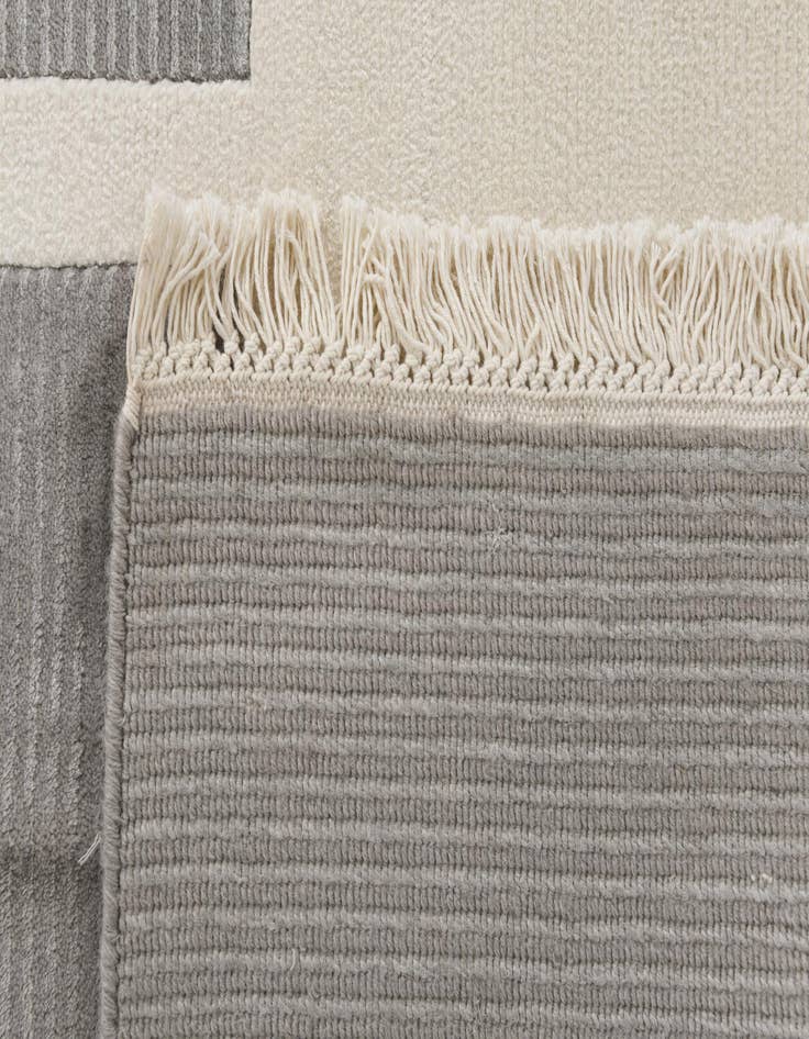 Detail image of  8' 2 x 11' 5  Hand Knotted Darya Wool Rug