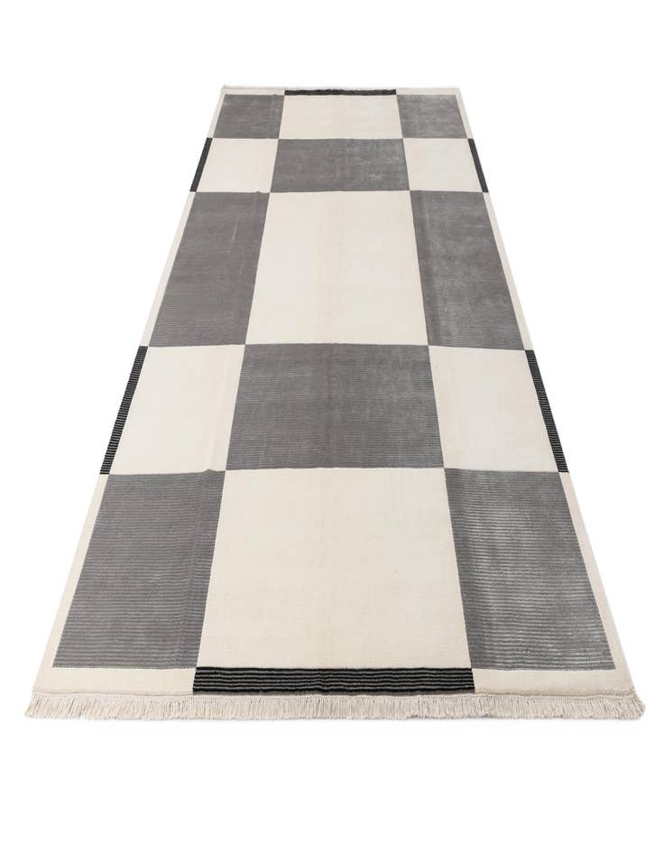 Detail image of  8' 2 x 11' 4  Hand Knotted Darya Wool Rug