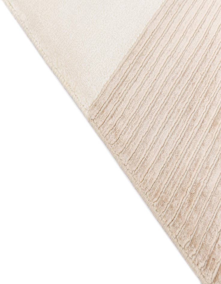 Detail image of  8' x 11' 3  Hand Knotted Darya Wool Rug