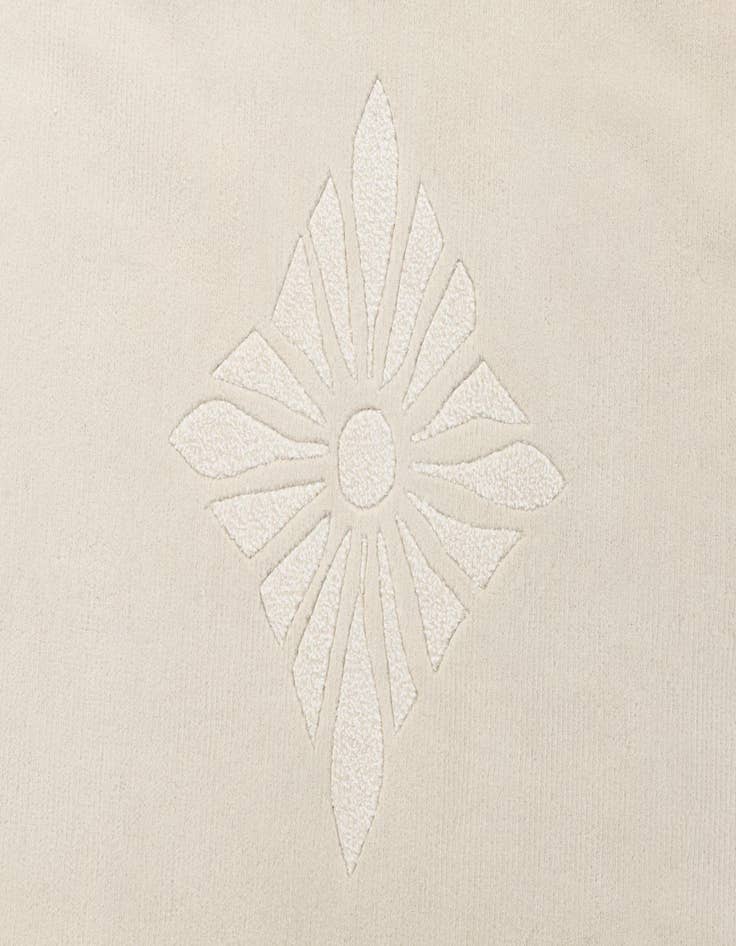 Detail image of  8' 2 x 11' 4  Hand Knotted Darya Wool Rug