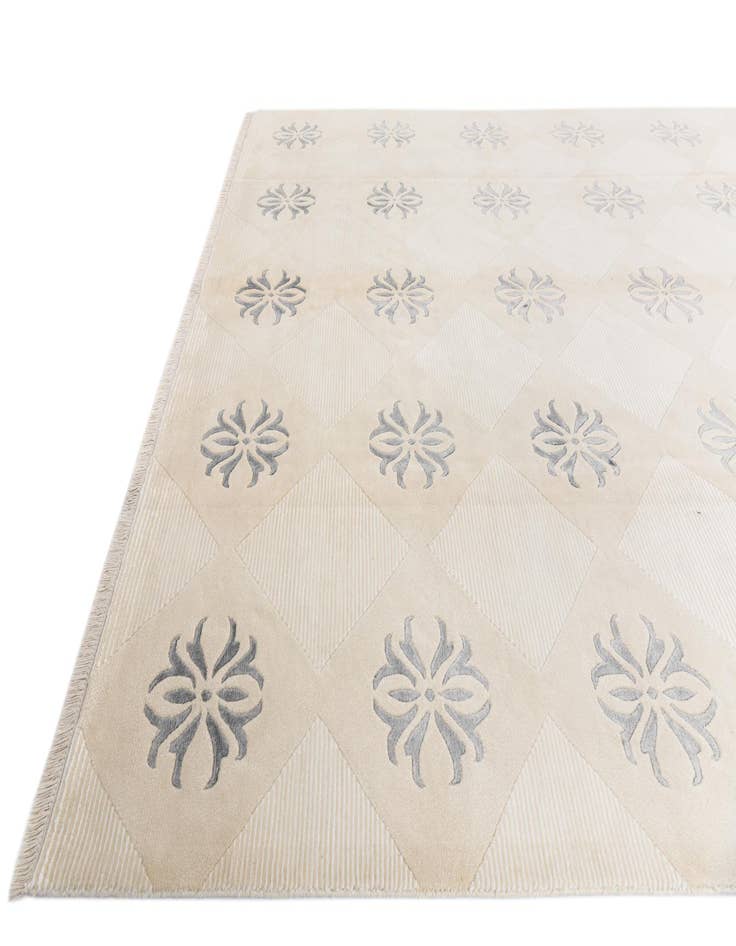 Detail image of  8' 1 x 11' 7  Hand Knotted Darya Wool Rug