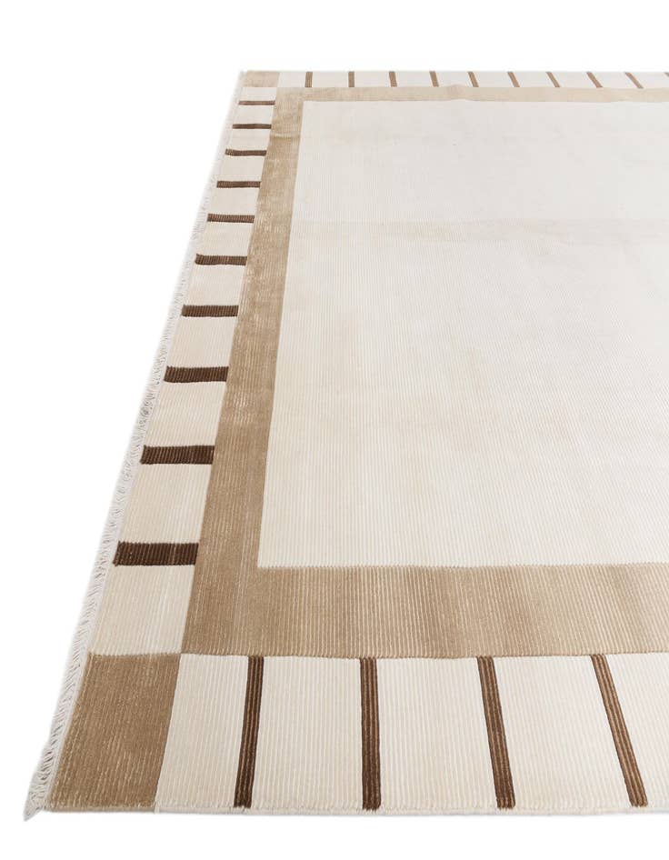 Detail image of  8' 2 x 11' 5  Hand Knotted Darya Wool Rug