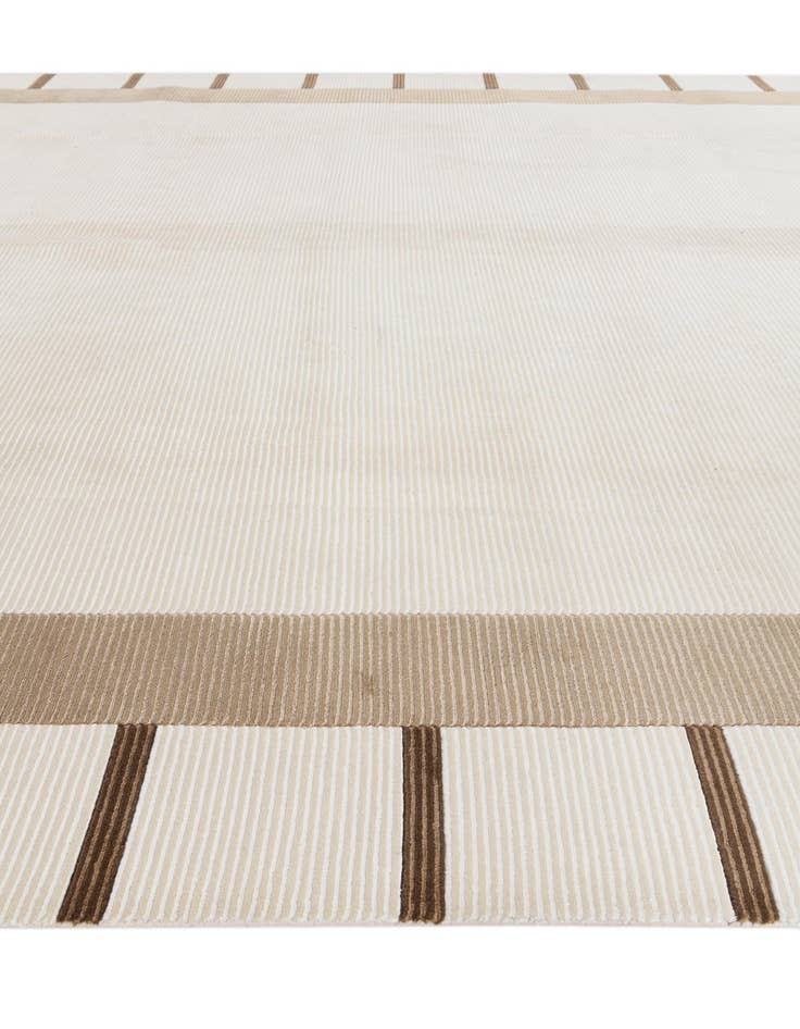 Detail image of  8' 2 x 11' 5  Hand Knotted Darya Wool Rug