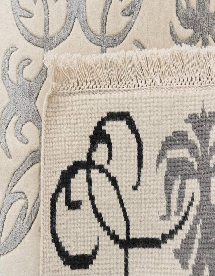 Detail image of  8' 2 x 11' 5  Hand Knotted Darya Wool Rug