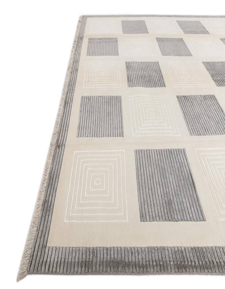 Detail image of  8' 2 x 11' 11  Hand Knotted Darya Wool Rug