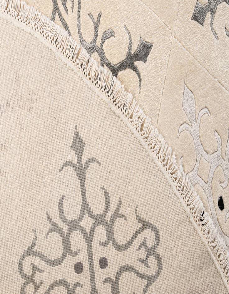 Detail image of  9' 9 x 13' 1  Hand Knotted Darya Rug