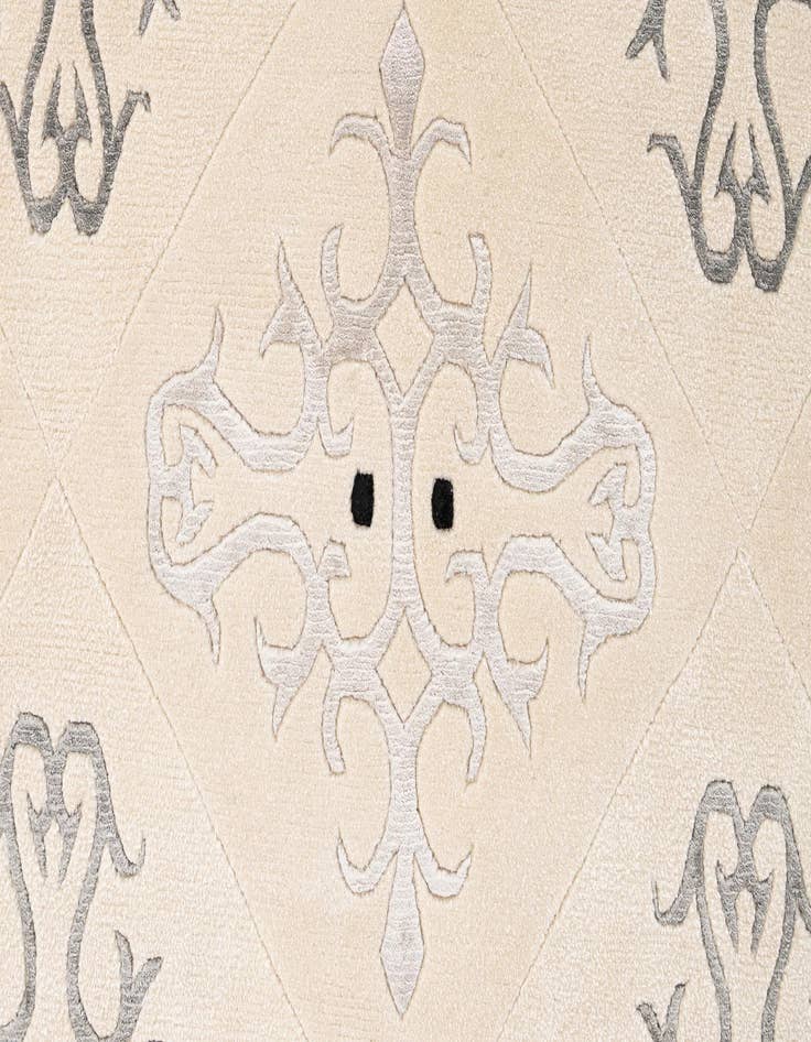 Detail image of  9' 9 x 13' 1  Hand Knotted Darya Rug