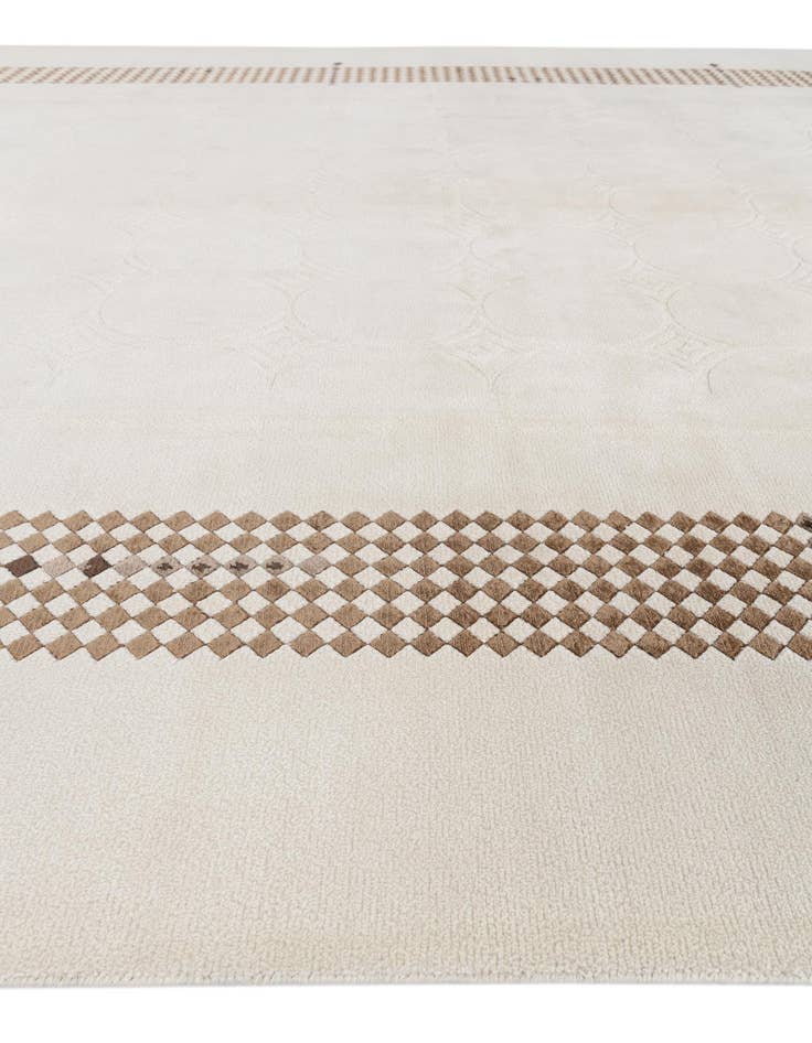 Detail image of  9' 6 x 12' 10  Hand Knotted Darya Wool Rug