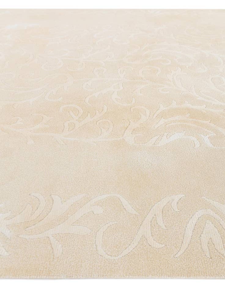 Detail image of  6' 6 x 9' 11  Hand Knotted Darya Wool Rug