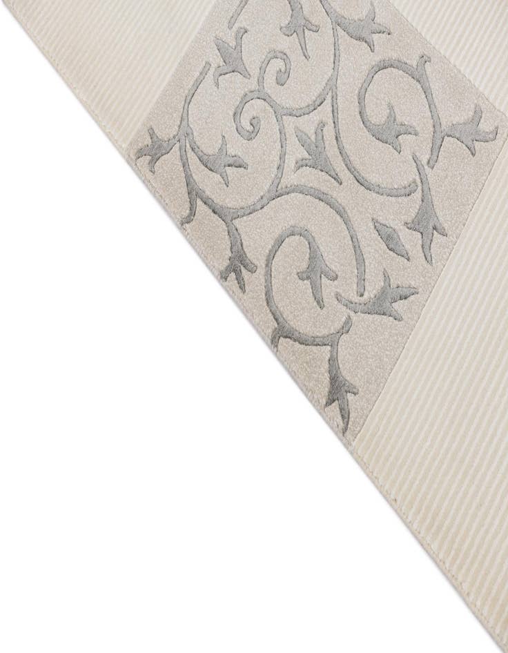 Detail image of  6' 6 x 9' 11  Hand Knotted Darya Wool Rug