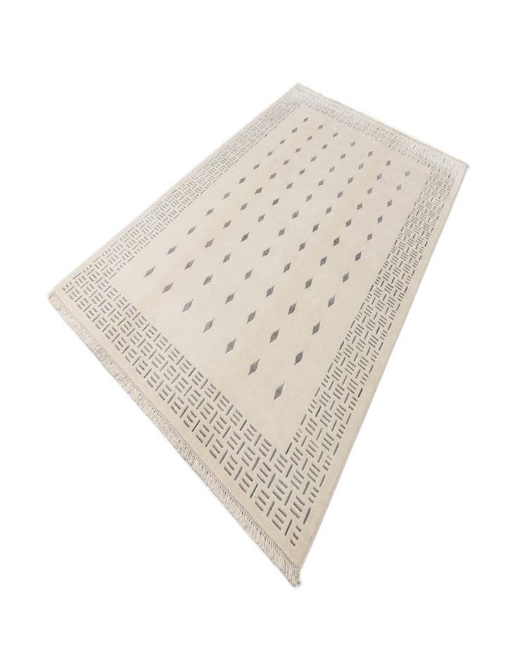 Detail image of  6' 7 x 9' 8  Hand Knotted Darya Wool Rug