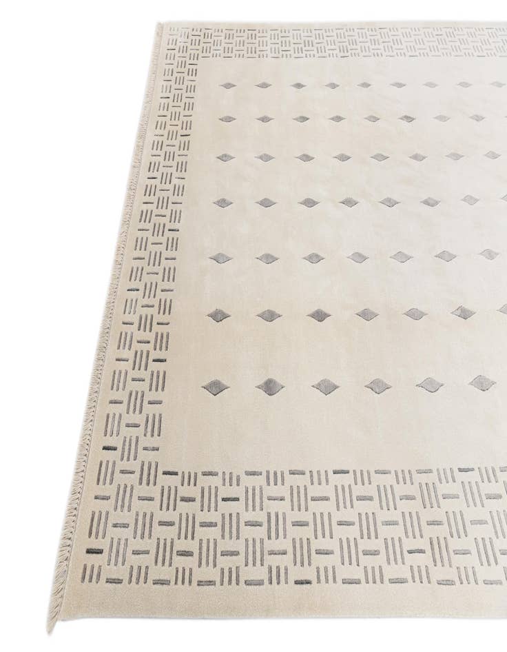 Detail image of  6' 7 x 9' 8  Hand Knotted Darya Wool Rug