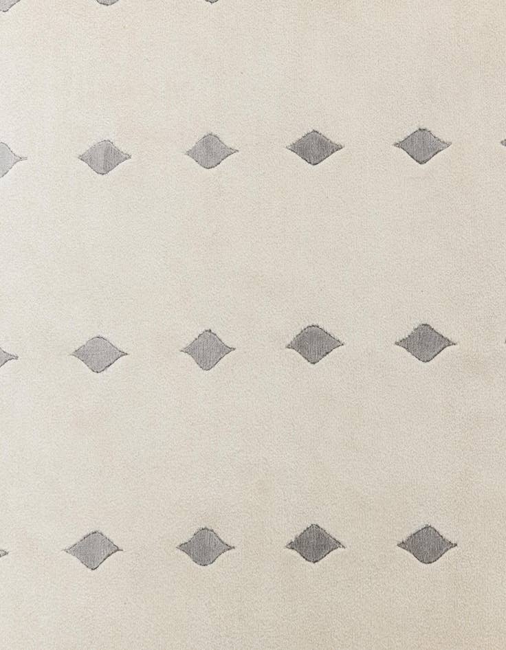 Detail image of  6' 7 x 9' 8  Hand Knotted Darya Wool Rug