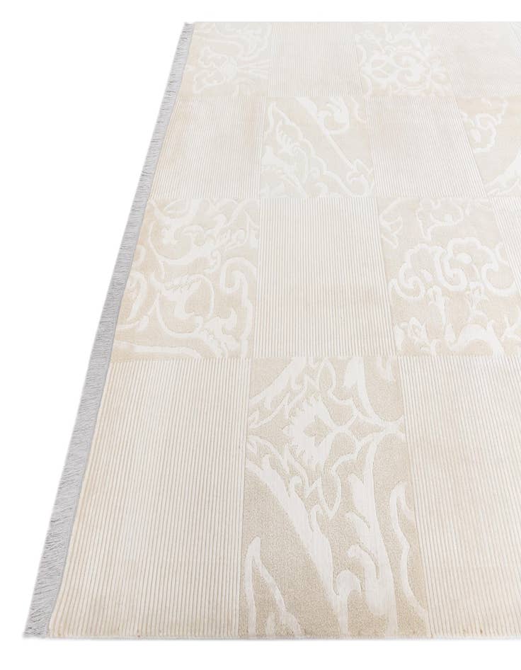 Detail image of  6' 9 x 10'  Hand Knotted Darya Wool Rug