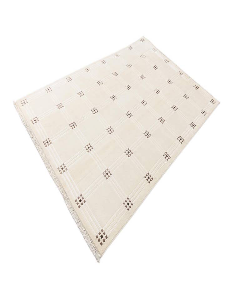 Detail image of  6' 7 x 9' 11  Hand Knotted Darya Wool Rug