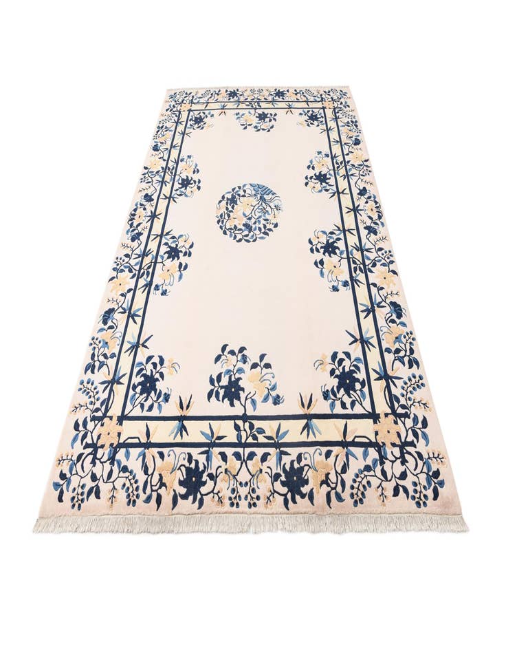 Detail image of  6' 2 x 9' 2  Hand Knotted Darya Wool Rug