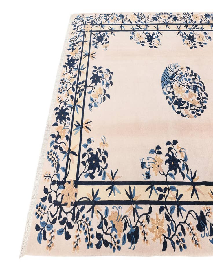 Detail image of  6' 2 x 9' 2  Hand Knotted Darya Wool Rug